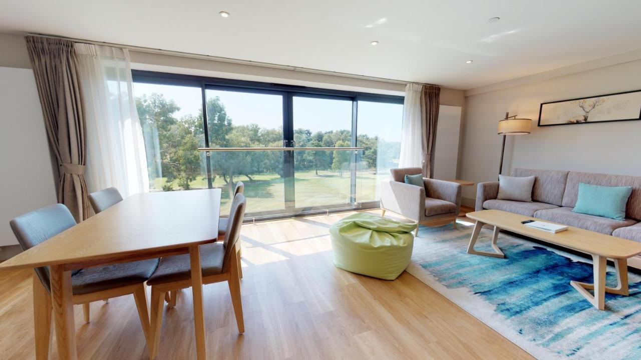Old Thorns Hotel & Resort Liphook Esterno foto
