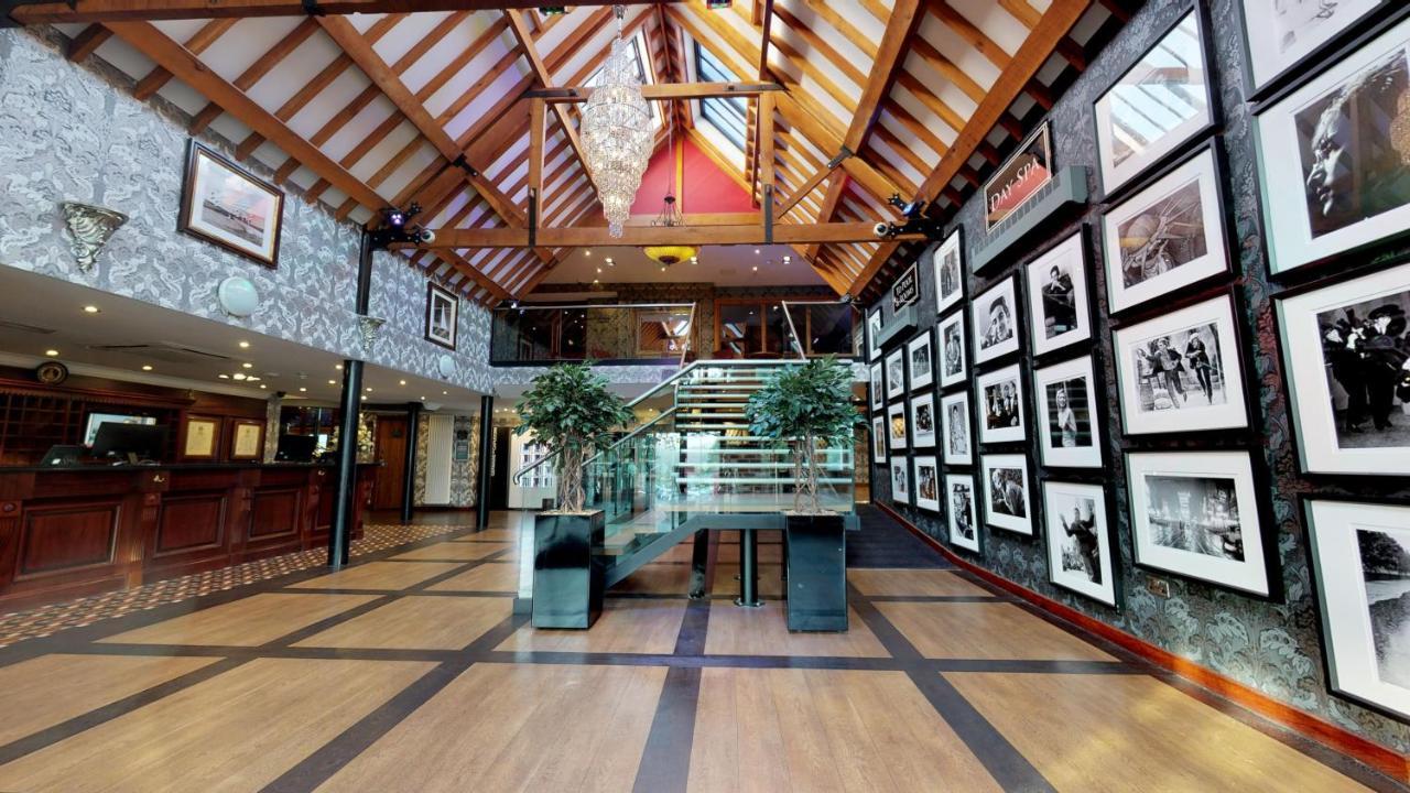 Old Thorns Hotel & Resort Liphook Esterno foto